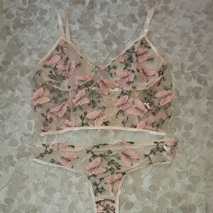 Elegant Pink Butterfly Lace Bra Set